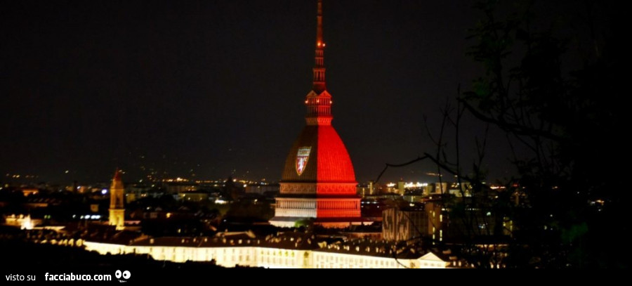 Foto di Torino di notte