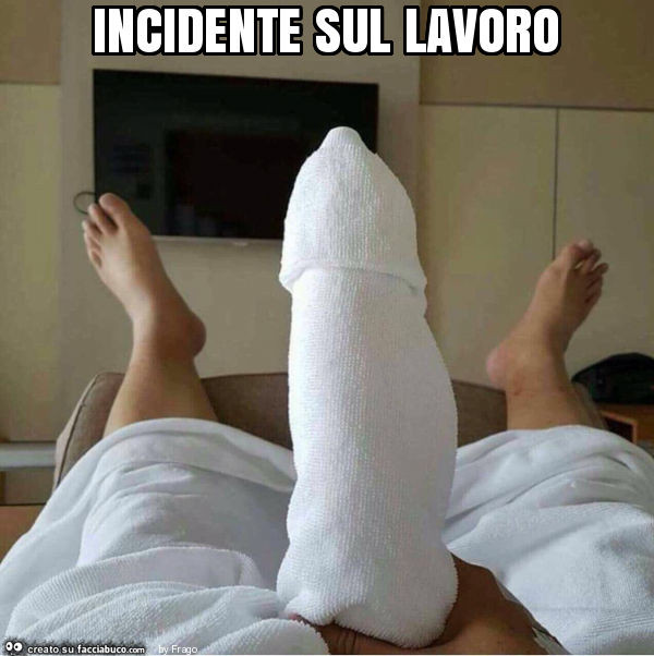 Incidente sul lavoro. Pene ingessato